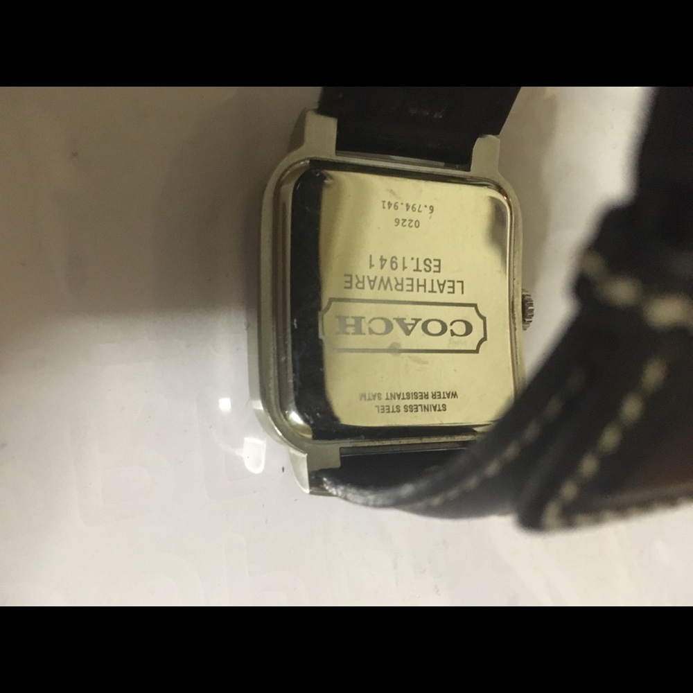 Coach Watch - Picture 5 of 6